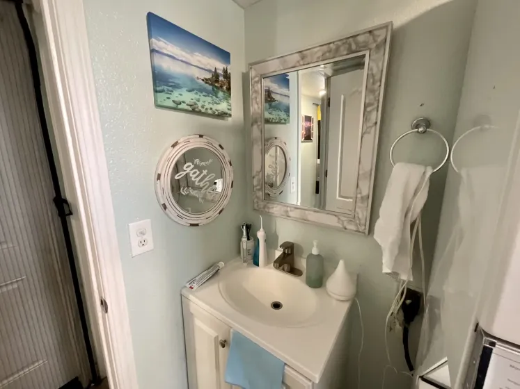 3789 Lucy Avenue, Reno, Nevada 89512, 2 Bedrooms Bedrooms, 10 Rooms Rooms,1 BathroomBathrooms,Manufactured,Residential,Lucy,250058359