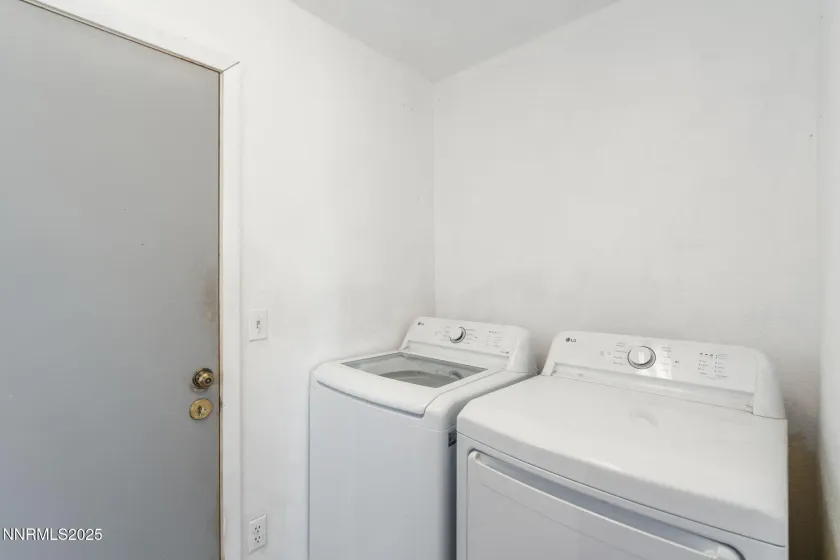 9525 Reno, Fallon, Nevada 89406, 2 Bedrooms Bedrooms, ,1 BathroomBathrooms,Residential,Residential,Reno,250055378