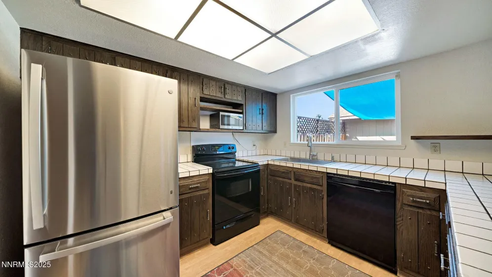 1515 Foster, Reno, Nevada 89509, 3 Bedrooms Bedrooms, ,3 BathroomsBathrooms,Residential,Residential,Foster,250055421