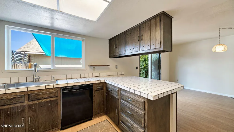 1515 Foster, Reno, Nevada 89509, 3 Bedrooms Bedrooms, ,3 BathroomsBathrooms,Residential,Residential,Foster,250055421