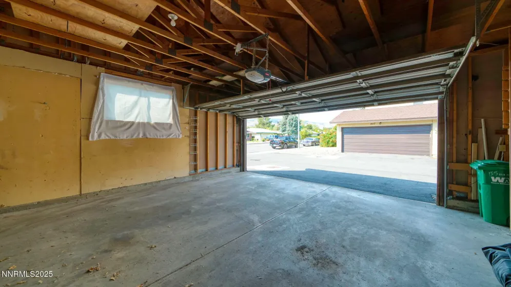 1515 Foster, Reno, Nevada 89509, 3 Bedrooms Bedrooms, ,3 BathroomsBathrooms,Residential,Residential,Foster,250055421