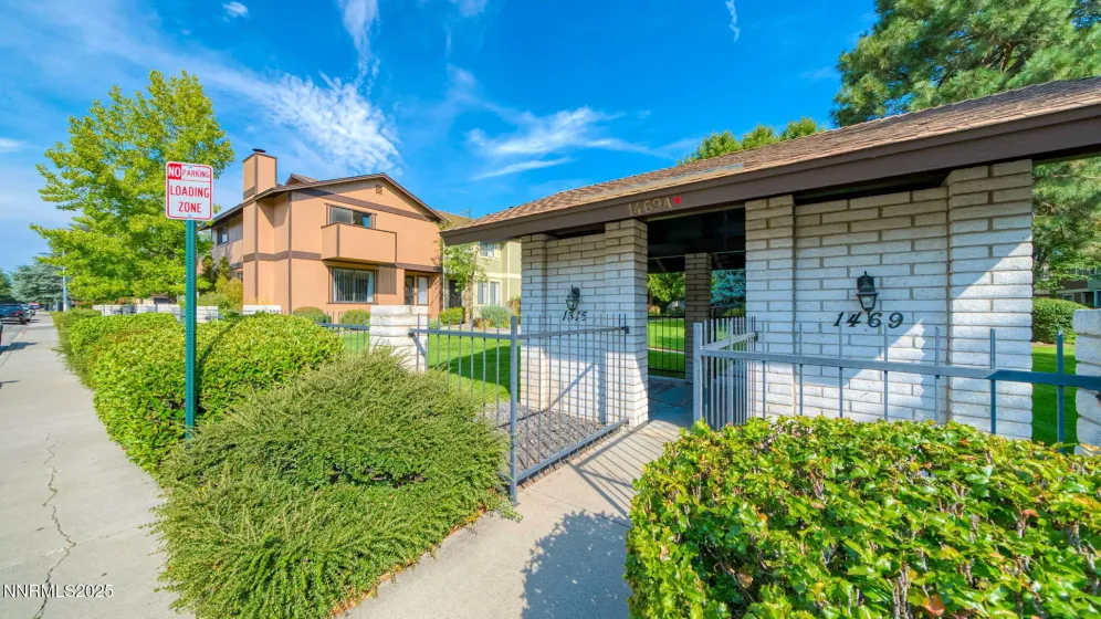 1515 Foster, Reno, Nevada 89509, 3 Bedrooms Bedrooms, ,3 BathroomsBathrooms,Residential,Residential,Foster,250055421