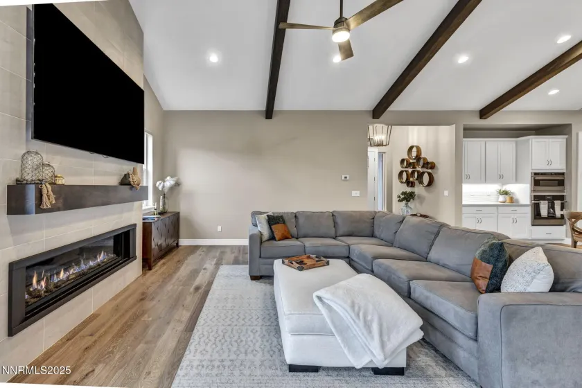 3270 Red Leaf, Carson City, Nevada 89703, 4 Bedrooms Bedrooms, ,3 BathroomsBathrooms,Residential,Residential,Red Leaf,250058360