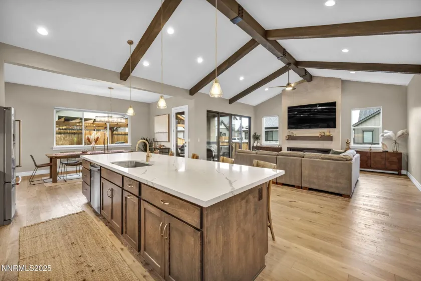 3270 Red Leaf, Carson City, Nevada 89703, 4 Bedrooms Bedrooms, ,3 BathroomsBathrooms,Residential,Residential,Red Leaf,250058360