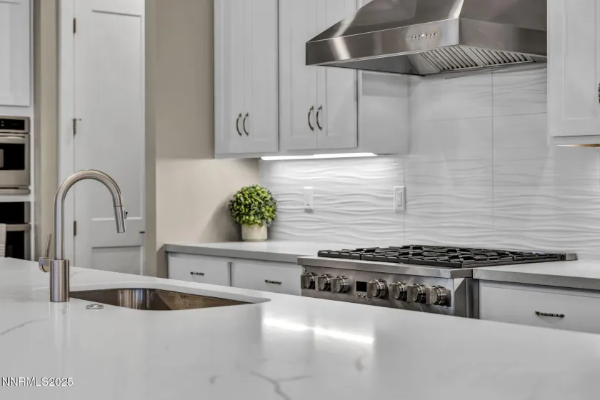 3270 Red Leaf, Carson City, Nevada 89703, 4 Bedrooms Bedrooms, ,3 BathroomsBathrooms,Residential,Residential,Red Leaf,250058360