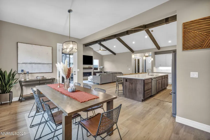 3270 Red Leaf, Carson City, Nevada 89703, 4 Bedrooms Bedrooms, ,3 BathroomsBathrooms,Residential,Residential,Red Leaf,250058360