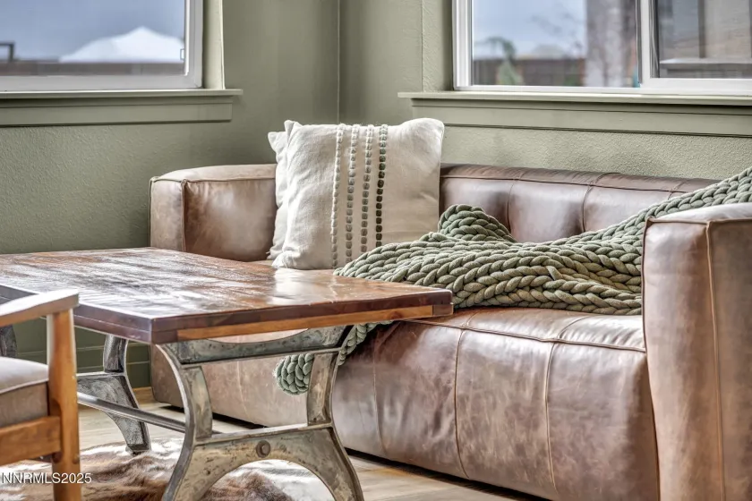 3270 Red Leaf, Carson City, Nevada 89703, 4 Bedrooms Bedrooms, ,3 BathroomsBathrooms,Residential,Residential,Red Leaf,250058360