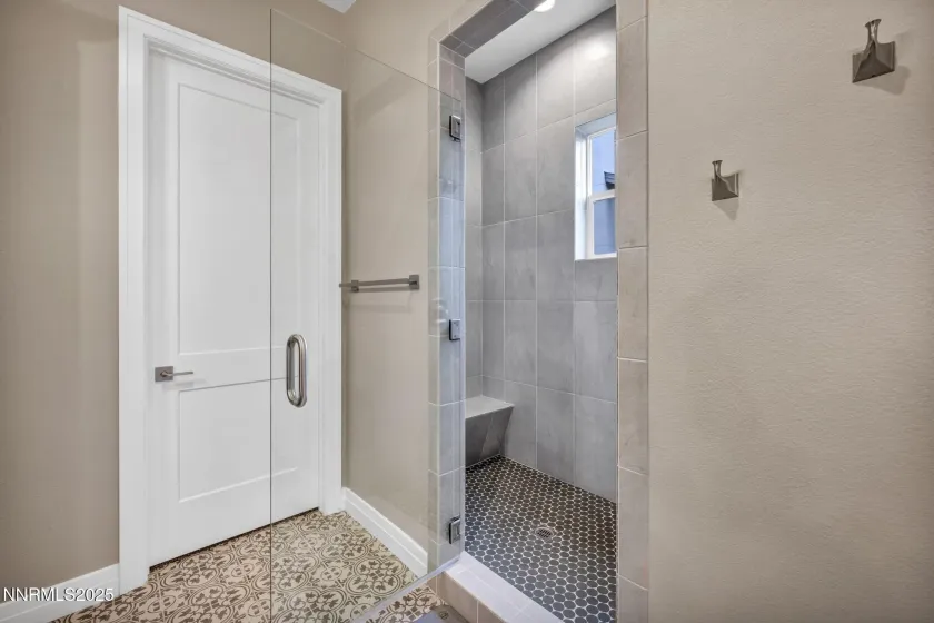 3270 Red Leaf, Carson City, Nevada 89703, 4 Bedrooms Bedrooms, ,3 BathroomsBathrooms,Residential,Residential,Red Leaf,250058360