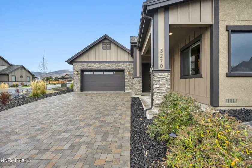 3270 Red Leaf, Carson City, Nevada 89703, 4 Bedrooms Bedrooms, ,3 BathroomsBathrooms,Residential,Residential,Red Leaf,250058360