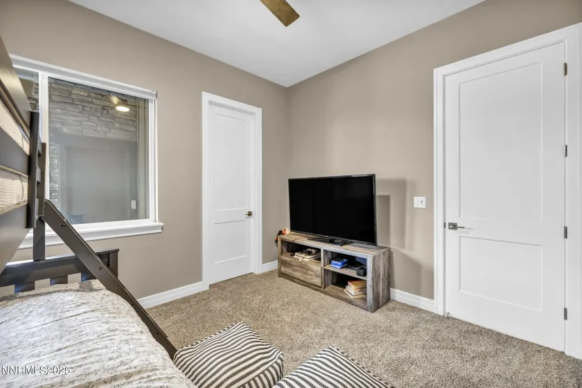 3270 Red Leaf, Carson City, Nevada 89703, 4 Bedrooms Bedrooms, ,3 BathroomsBathrooms,Residential,Residential,Red Leaf,250058360