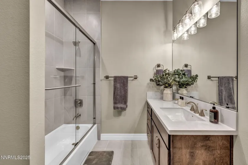 3270 Red Leaf, Carson City, Nevada 89703, 4 Bedrooms Bedrooms, ,3 BathroomsBathrooms,Residential,Residential,Red Leaf,250058360