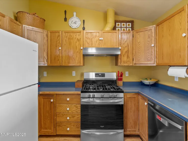 215 Hunter Park, Fallon, Nevada 89406, 4 Bedrooms Bedrooms, ,3 BathroomsBathrooms,Residential,Residential,Hunter Park,250058364