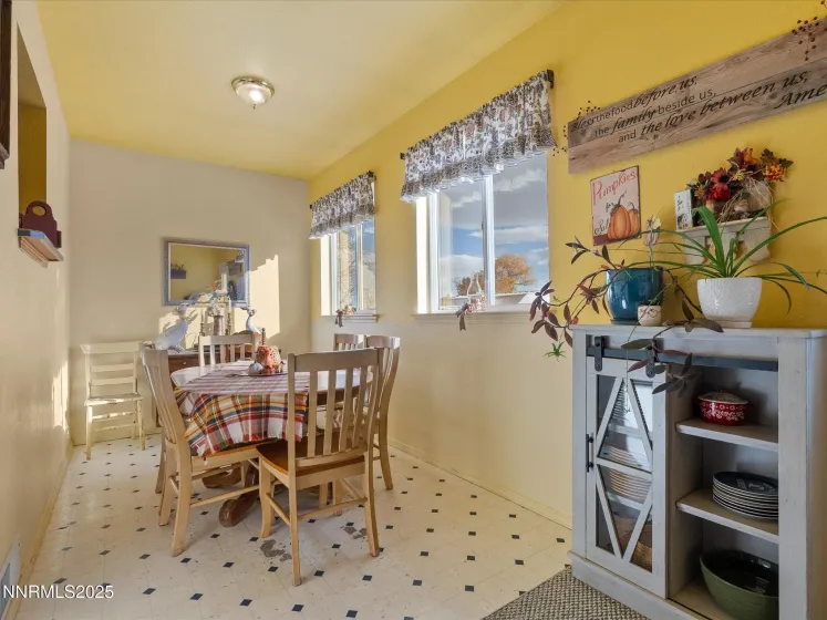 215 Hunter Park, Fallon, Nevada 89406, 4 Bedrooms Bedrooms, ,3 BathroomsBathrooms,Residential,Residential,Hunter Park,250058364