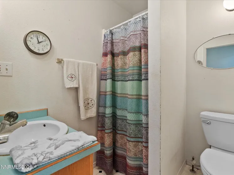 215 Hunter Park, Fallon, Nevada 89406, 4 Bedrooms Bedrooms, ,3 BathroomsBathrooms,Residential,Residential,Hunter Park,250058364