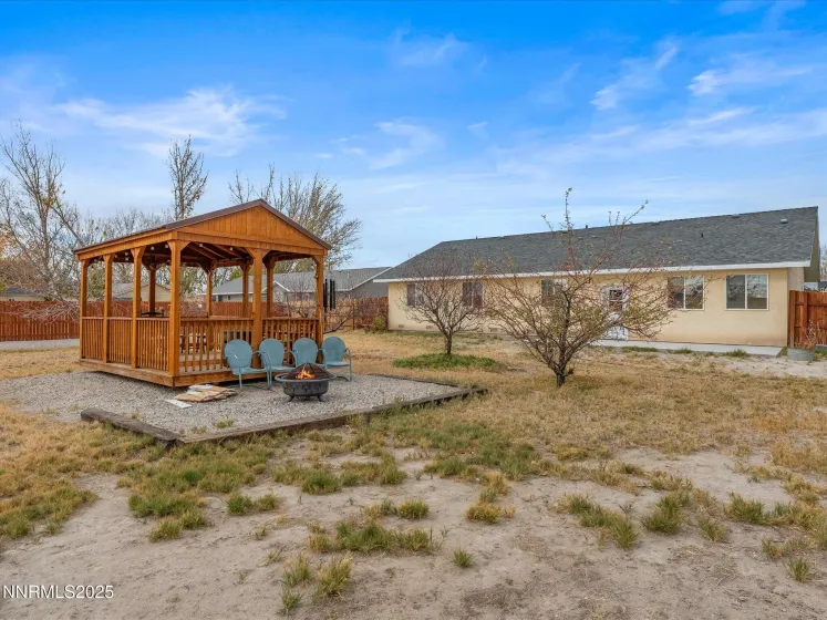 215 Hunter Park, Fallon, Nevada 89406, 4 Bedrooms Bedrooms, ,3 BathroomsBathrooms,Residential,Residential,Hunter Park,250058364