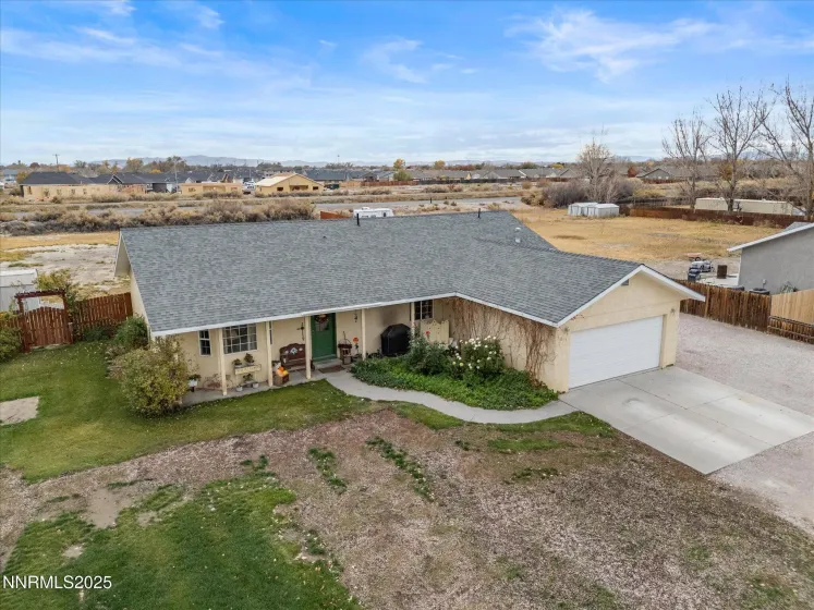 215 Hunter Park, Fallon, Nevada 89406, 4 Bedrooms Bedrooms, ,3 BathroomsBathrooms,Residential,Residential,Hunter Park,250058364