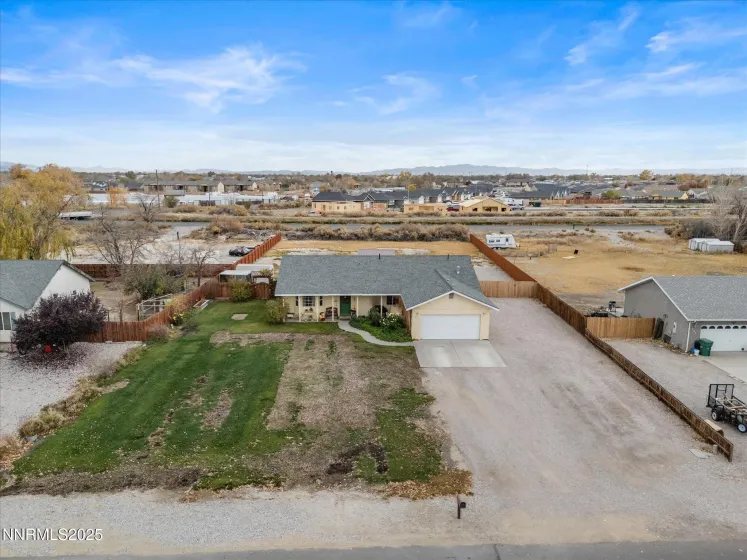 215 Hunter Park, Fallon, Nevada 89406, 4 Bedrooms Bedrooms, ,3 BathroomsBathrooms,Residential,Residential,Hunter Park,250058364