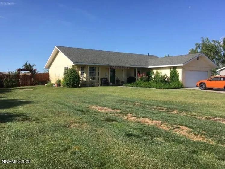 215 Hunter Park, Fallon, Nevada 89406, 4 Bedrooms Bedrooms, ,3 BathroomsBathrooms,Residential,Residential,Hunter Park,250058364