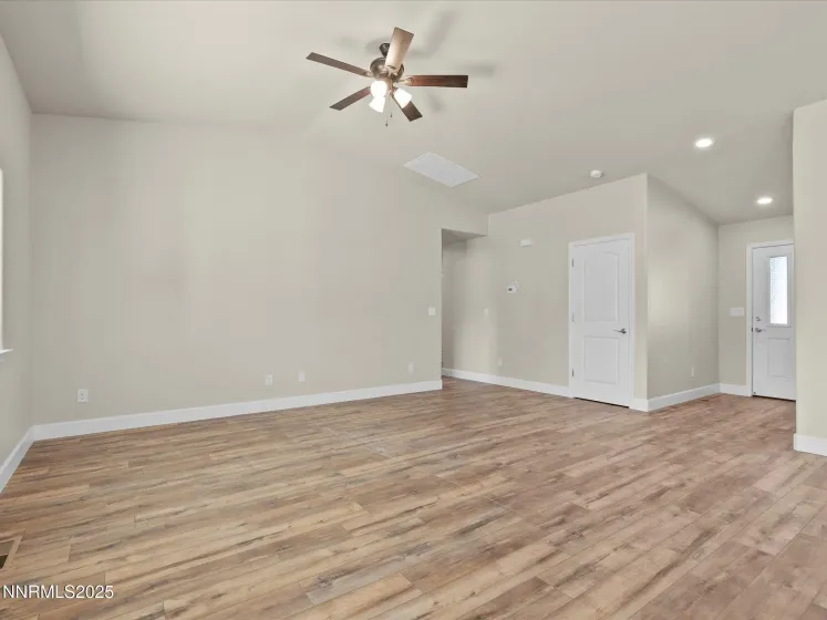 1373 Nevada Pacific, Fernley, Nevada 89408, 4 Bedrooms Bedrooms, ,2 BathroomsBathrooms,Residential,Residential,Nevada Pacific,250058368