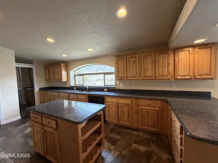 40 Kunkel, Orovada, Nevada 89425, 3 Bedrooms Bedrooms, ,3 BathroomsBathrooms,Residential,Residential,Kunkel,250058367