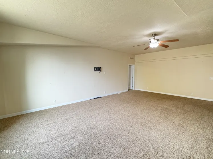 40 Kunkel, Orovada, Nevada 89425, 3 Bedrooms Bedrooms, ,3 BathroomsBathrooms,Residential,Residential,Kunkel,250058367