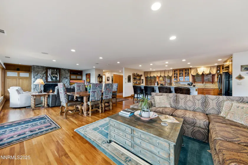 1337 Winding, Glenbrook, Nevada 89413, 3 Bedrooms Bedrooms, ,3 BathroomsBathrooms,Residential,Residential,Winding,250058371