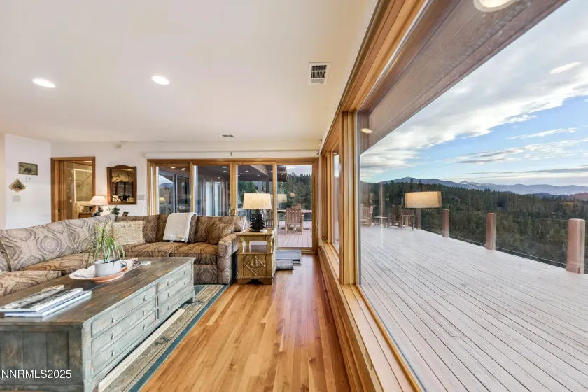 1337 Winding, Glenbrook, Nevada 89413, 3 Bedrooms Bedrooms, ,3 BathroomsBathrooms,Residential,Residential,Winding,250058371