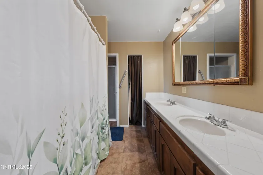 95 Bonanza, Carson City, Nevada 89706, 3 Bedrooms Bedrooms, ,3 BathroomsBathrooms,Residential,Residential,Bonanza,250058372