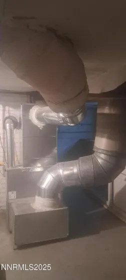 144 Keystone, Reno, Nevada 89503, 3 Bedrooms Bedrooms, ,2 BathroomsBathrooms,Residential,Residential,Keystone,250058374