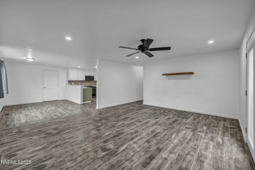 109 Empire, Dayton, Nevada 89403, 4 Bedrooms Bedrooms, ,2 BathroomsBathrooms,Residential,Residential,Empire,250058376