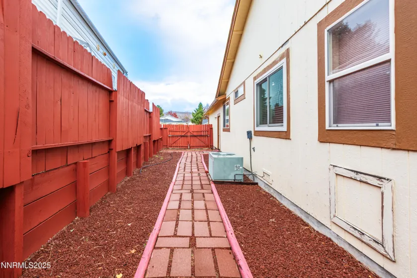 901 Valley Vista, Carson City, Nevada 89705, 3 Bedrooms Bedrooms, ,2 BathroomsBathrooms,Residential,Residential,Valley Vista,250058375