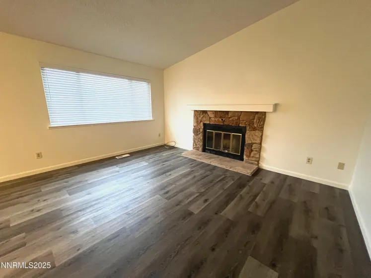 10350 Silver Spur, Reno, Nevada 89508, 3 Bedrooms Bedrooms, ,2 BathroomsBathrooms,Residential,Residential,Silver Spur,250058379