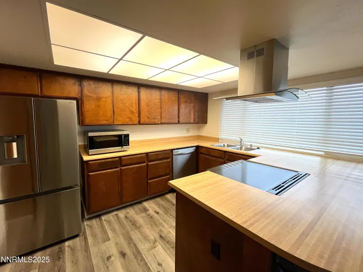 10350 Silver Spur, Reno, Nevada 89508, 3 Bedrooms Bedrooms, ,2 BathroomsBathrooms,Residential,Residential,Silver Spur,250058379