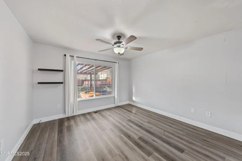 18205 Fontana, Reno, Nevada 89508, 4 Bedrooms Bedrooms, ,3 BathroomsBathrooms,Residential,Residential,Fontana,250058382