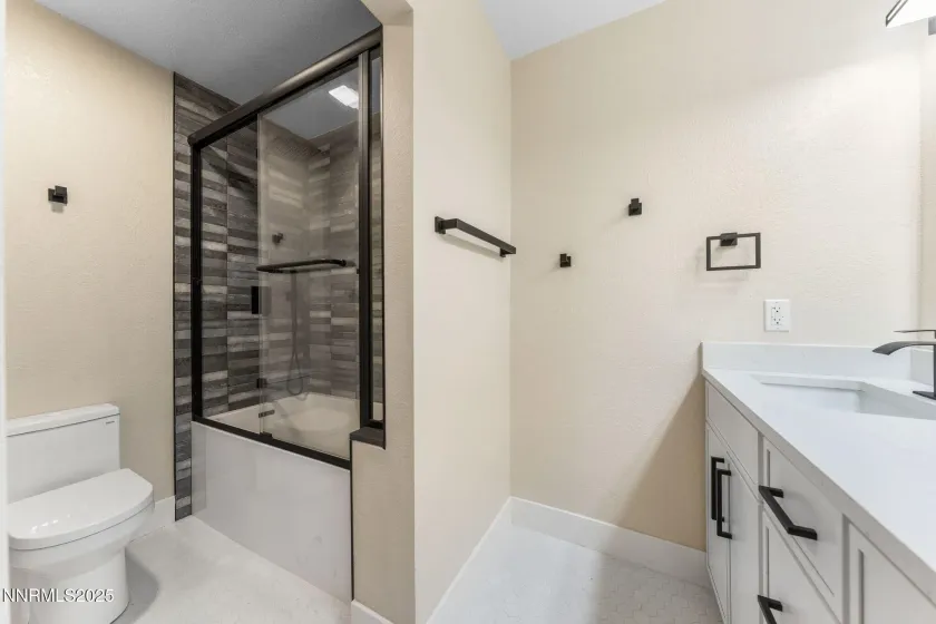 221 Lark, Incline Village, Nevada 89451, 2 Bedrooms Bedrooms, ,2 BathroomsBathrooms,Residential,Residential,Lark,250058383