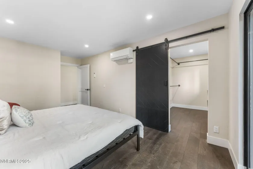 221 Lark, Incline Village, Nevada 89451, 2 Bedrooms Bedrooms, ,2 BathroomsBathrooms,Residential,Residential,Lark,250058383