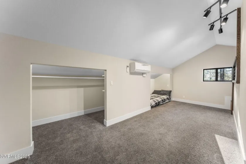 221 Lark, Incline Village, Nevada 89451, 2 Bedrooms Bedrooms, ,2 BathroomsBathrooms,Residential,Residential,Lark,250058383