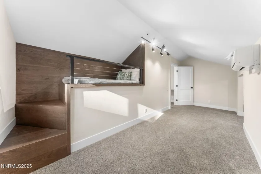 221 Lark, Incline Village, Nevada 89451, 2 Bedrooms Bedrooms, ,2 BathroomsBathrooms,Residential,Residential,Lark,250058383