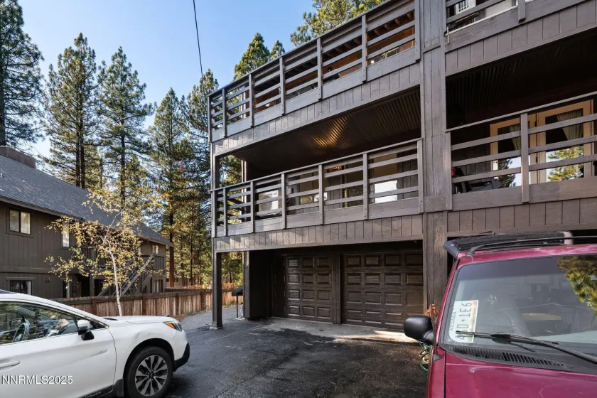 221 Lark, Incline Village, Nevada 89451, 2 Bedrooms Bedrooms, ,2 BathroomsBathrooms,Residential,Residential,Lark,250058383