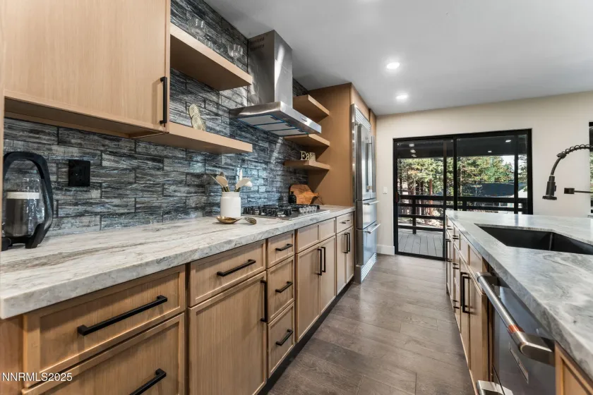 221 Lark, Incline Village, Nevada 89451, 2 Bedrooms Bedrooms, ,2 BathroomsBathrooms,Residential,Residential,Lark,250058383