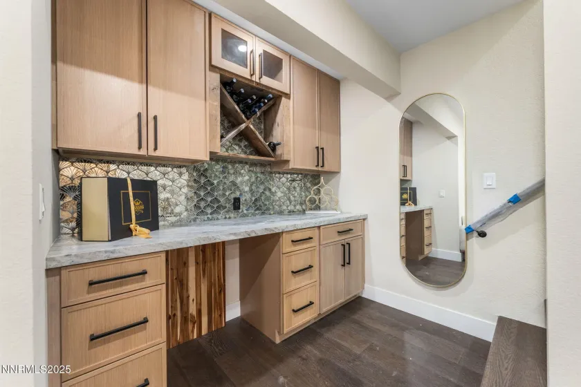 221 Lark, Incline Village, Nevada 89451, 2 Bedrooms Bedrooms, ,2 BathroomsBathrooms,Residential,Residential,Lark,250058383