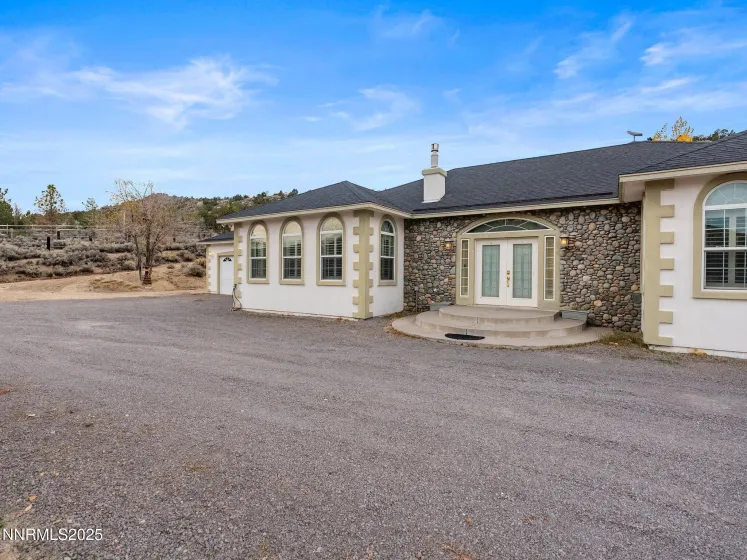 5610 Matterhorn, Reno, Nevada 89506, 4 Bedrooms Bedrooms, ,3 BathroomsBathrooms,Residential,Residential,Matterhorn,250058387