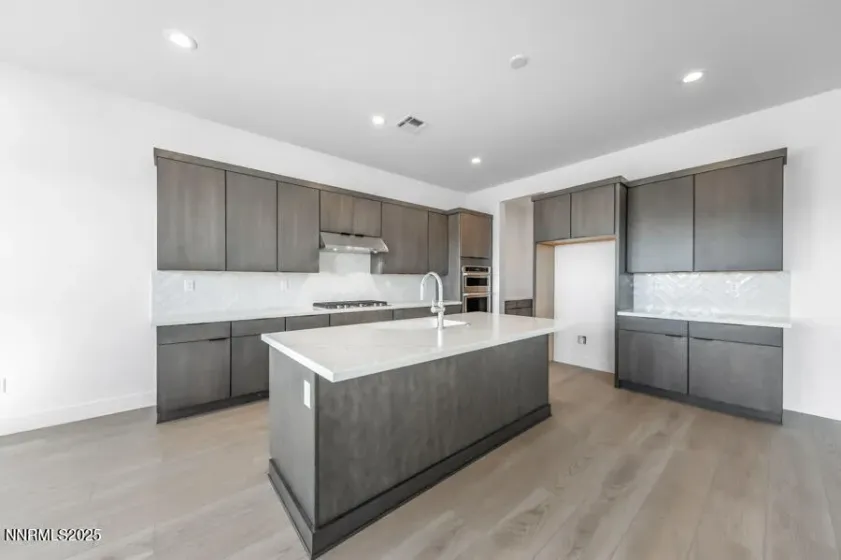 7505 Fallen Grove, Sparks, Nevada 89436, 3 Bedrooms Bedrooms, ,3 BathroomsBathrooms,Residential,Residential,Fallen Grove,250058390