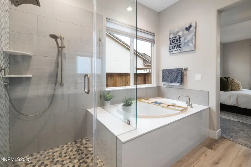 250 Commodore, Verdi, Nevada 89439, 4 Bedrooms Bedrooms, ,3 BathroomsBathrooms,Residential,Residential,Commodore,250058398