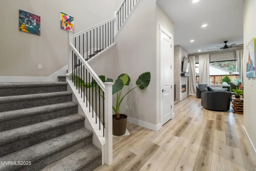 250 Commodore, Verdi, Nevada 89439, 4 Bedrooms Bedrooms, ,3 BathroomsBathrooms,Residential,Residential,Commodore,250058398