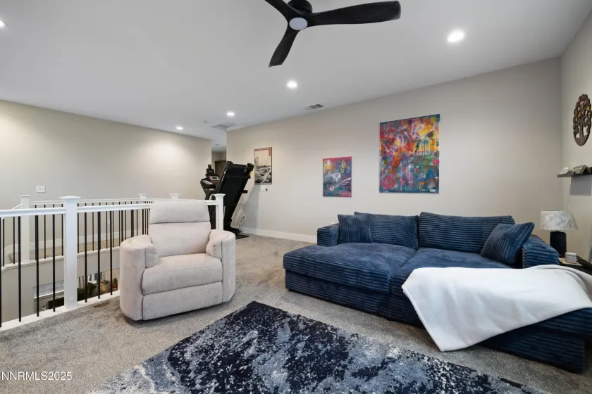 250 Commodore, Verdi, Nevada 89439, 4 Bedrooms Bedrooms, ,3 BathroomsBathrooms,Residential,Residential,Commodore,250058398