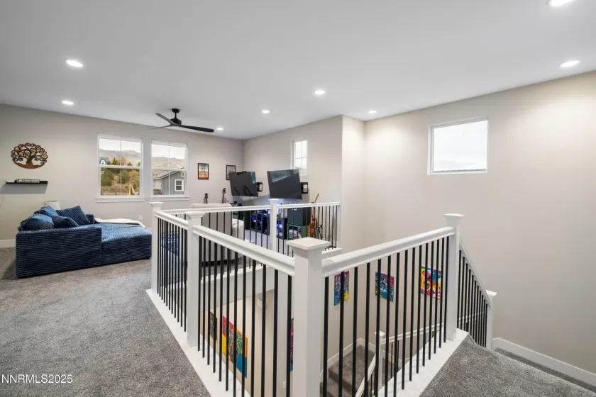 250 Commodore, Verdi, Nevada 89439, 4 Bedrooms Bedrooms, ,3 BathroomsBathrooms,Residential,Residential,Commodore,250058398