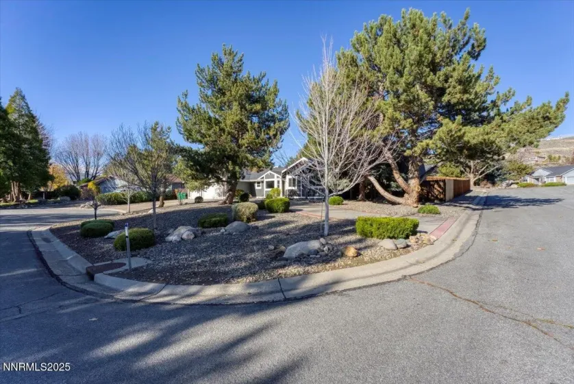 10245 Ferret, Reno, Nevada 89523, 3 Bedrooms Bedrooms, ,2 BathroomsBathrooms,Residential,Residential,Ferret,250058399