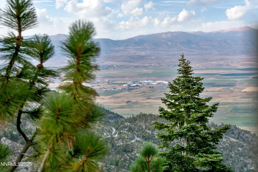 305 Galaxy, Stateline, Nevada 89449, 3 Bedrooms Bedrooms, ,2 BathroomsBathrooms,Residential,Residential,Galaxy,250053847