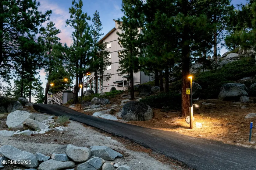 305 Galaxy, Stateline, Nevada 89449, 3 Bedrooms Bedrooms, ,2 BathroomsBathrooms,Residential,Residential,Galaxy,250053847